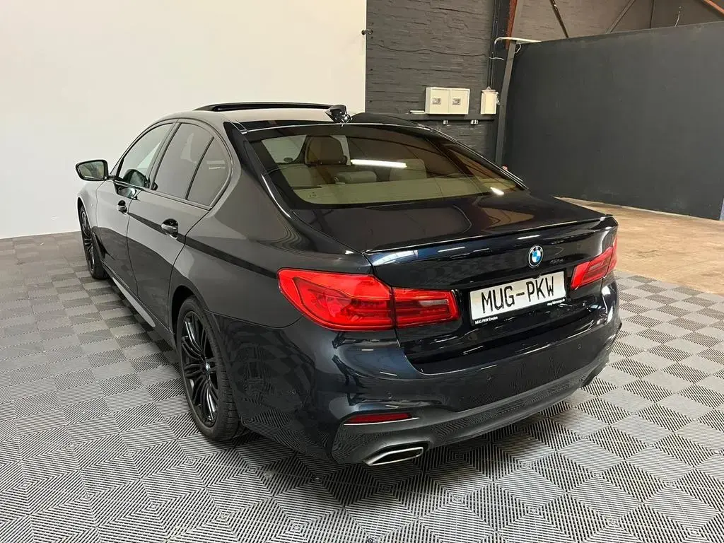 Main__Slider__Photo:BMW 5 Series 01/2020-1