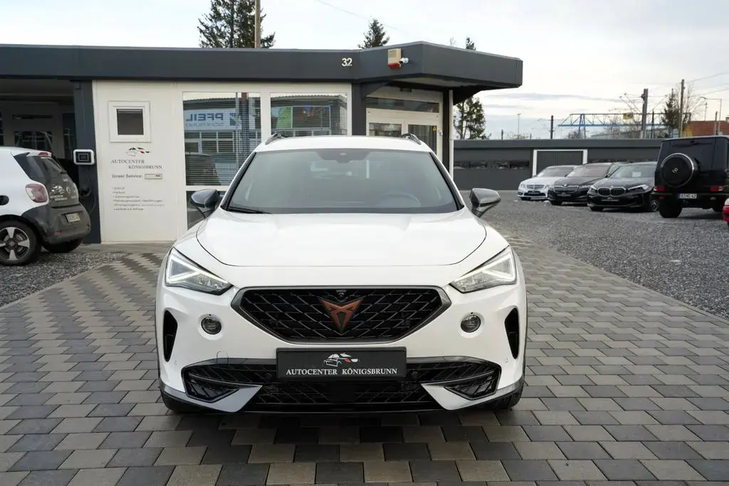 Main__Slider__Photo:Cupra Formentor 1.5*2.Hand*360°*ACC*Virtual Cockpit* 05/2022-1