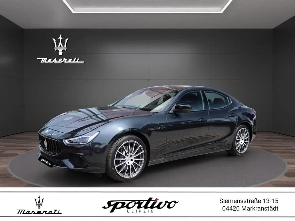 Main__Slider__Photo:Maserati Ghibli Modena Ultima*Sonderleasing* 07/2025-0
