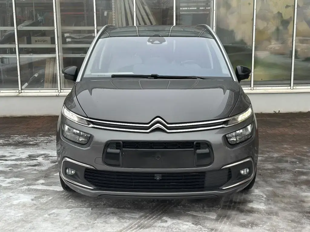 Main__Slider__Photo:Citroën Grand C4 Picasso/Spacetourer Shine 360° ACC Pano 07/2021-1