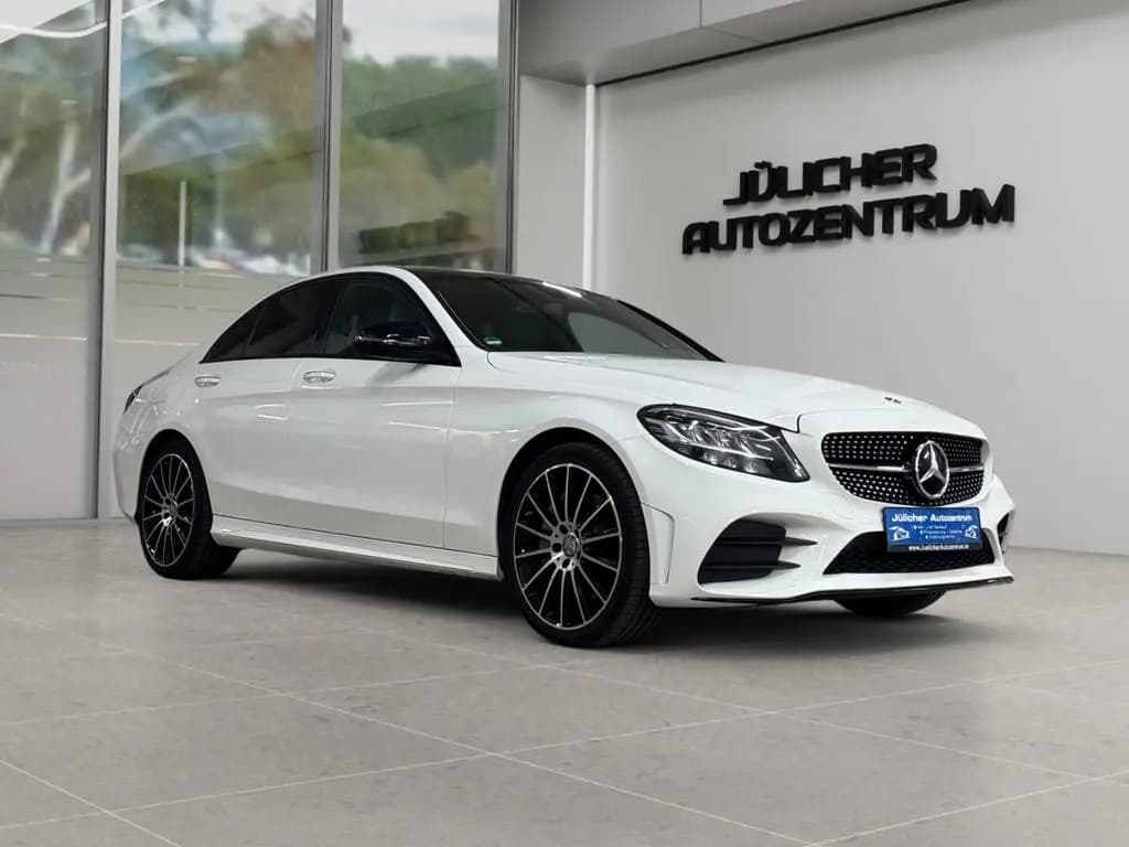 Main__Slider__Photo:Mercedes-Benz C-Class 300 4Matic Lim. Amg , Burmester Soundsystem 07/2019-0