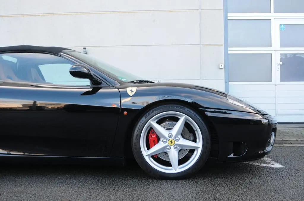Main__Slider__Photo:Ferrari 360 Spider F1 / mega Sound & Farbkombi 02/2005-0