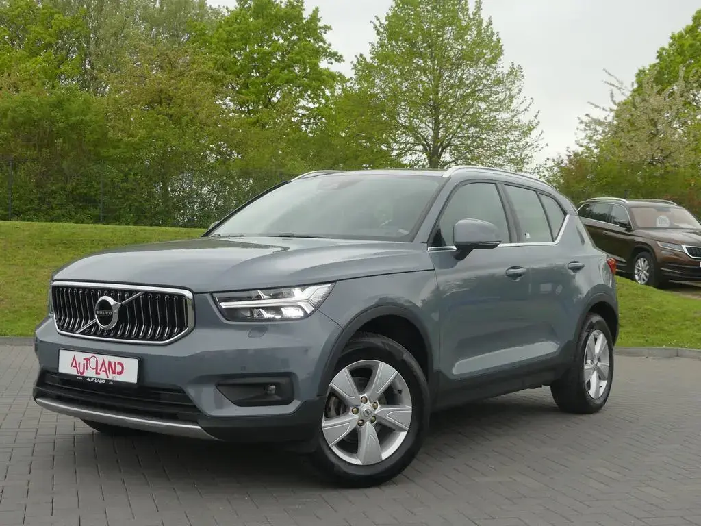 Main__Slider__Photo:Volvo XC40 1.5 Inscription 2WD LED Navi ACC Kamera DAB 07/2019-1