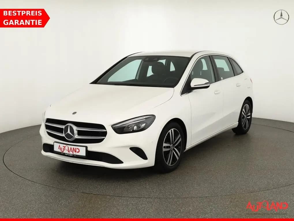 Main__Slider__Photo:Mercedes-Benz B 180 B180 Progressive LED Kamera Navi Sitzheizung 07/2020-0