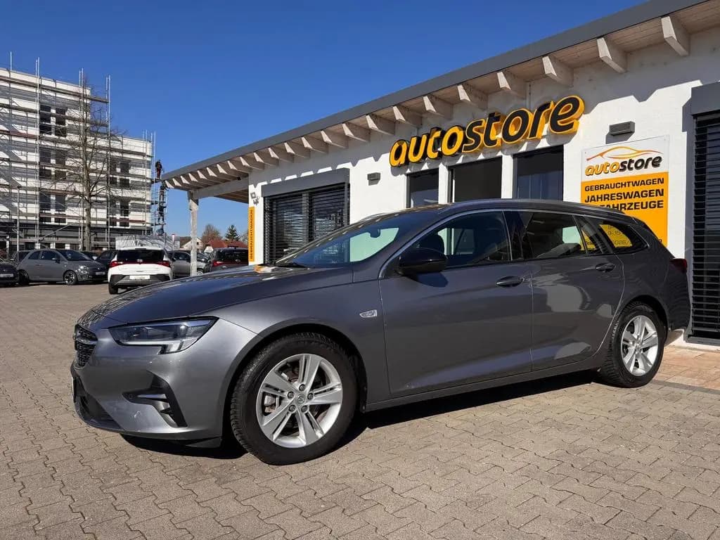 Main__Slider__Photo:Opel Insignia Sports Tourer 2.0T Elegance Automatik 01/2022-0