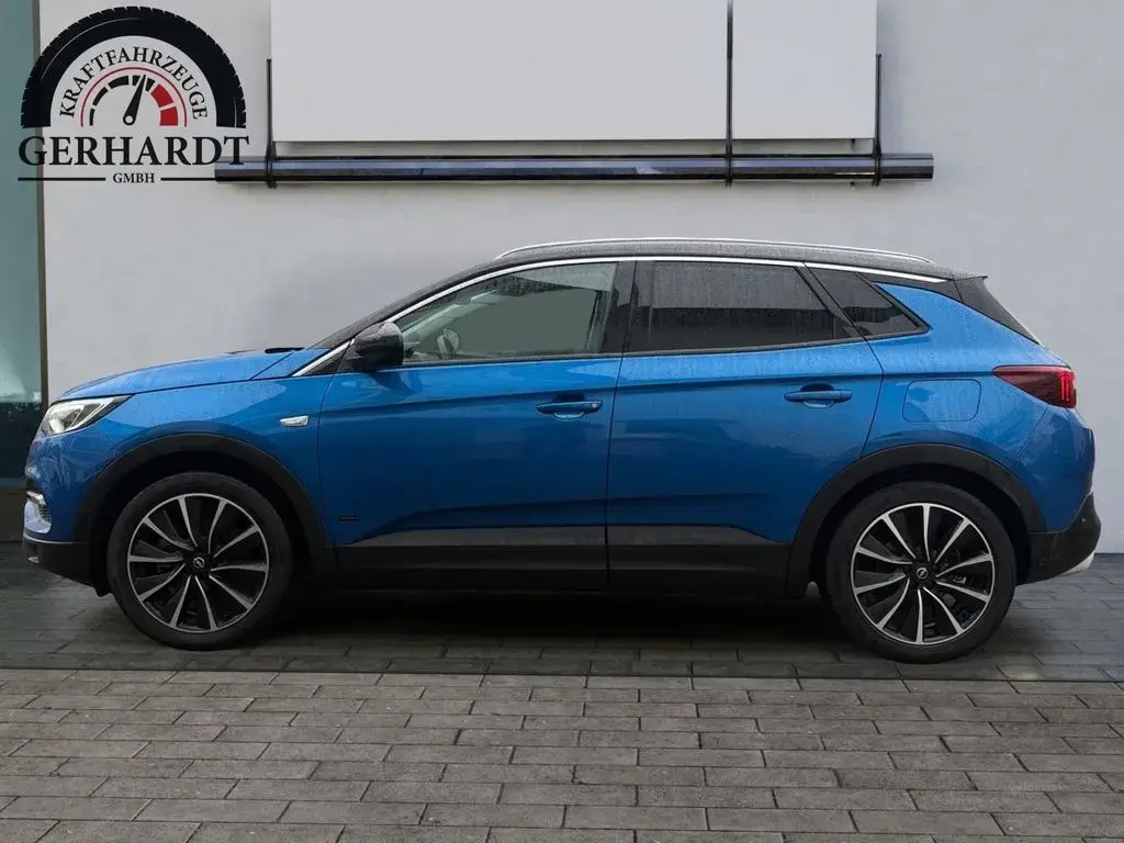 Main__Slider__Photo:Opel Grandland X Ultimate Plug-in-Hybrid*LED*KEYLESS* 01/2021-1