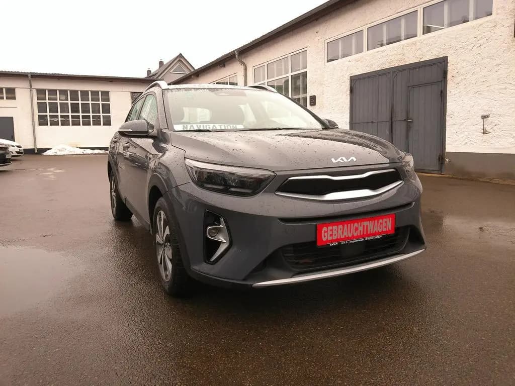 Main__Slider__Photo:Kia Stonic Vision NAVI KAMERA LED SW SHZ Tempomat 09/2021-0