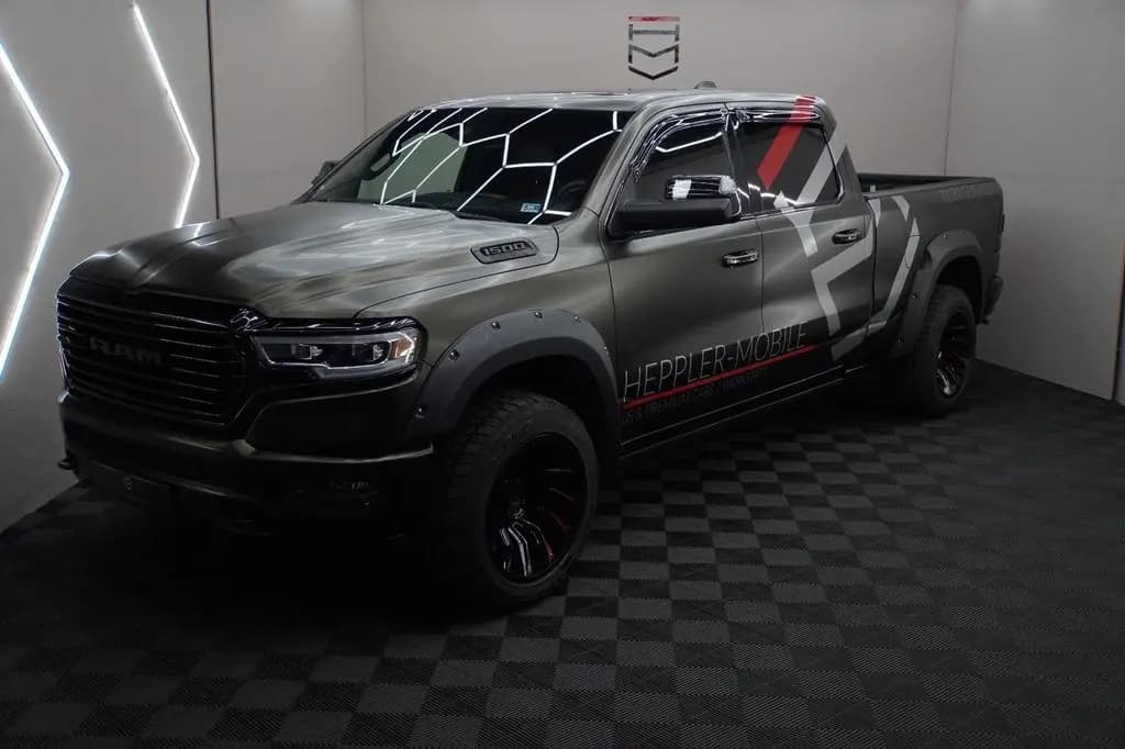 Main__Slider__Photo:Dodge RAM 1500 Laramie Longhorn 07/2019-0