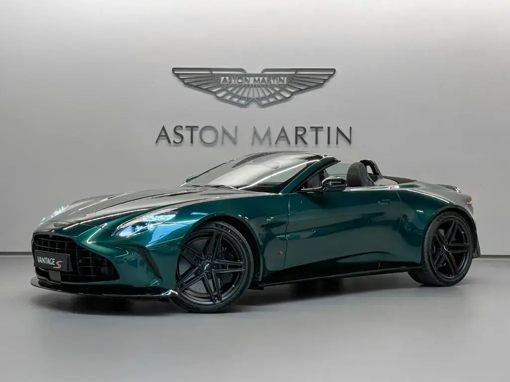 Main__Slider__Photo:Aston Martin NEW Vantage S Roadster | MODELYEAR 2026 null-1