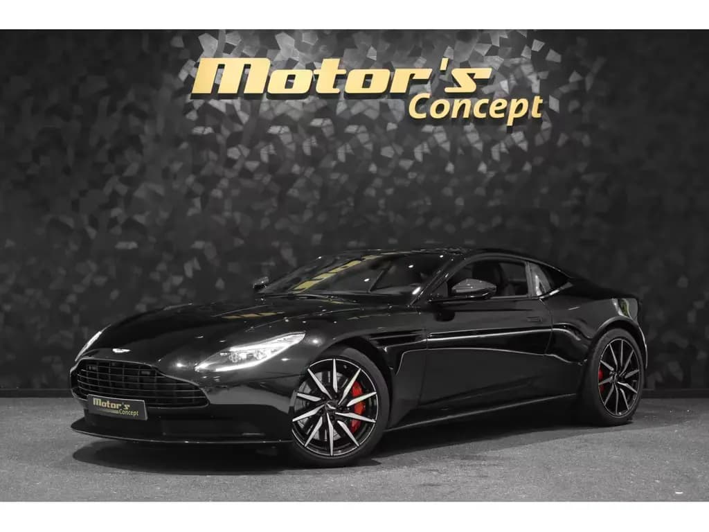 Main__Slider__Photo:Aston Martin DB11 5.2 V12 TWIN TURBO 01/2018-0