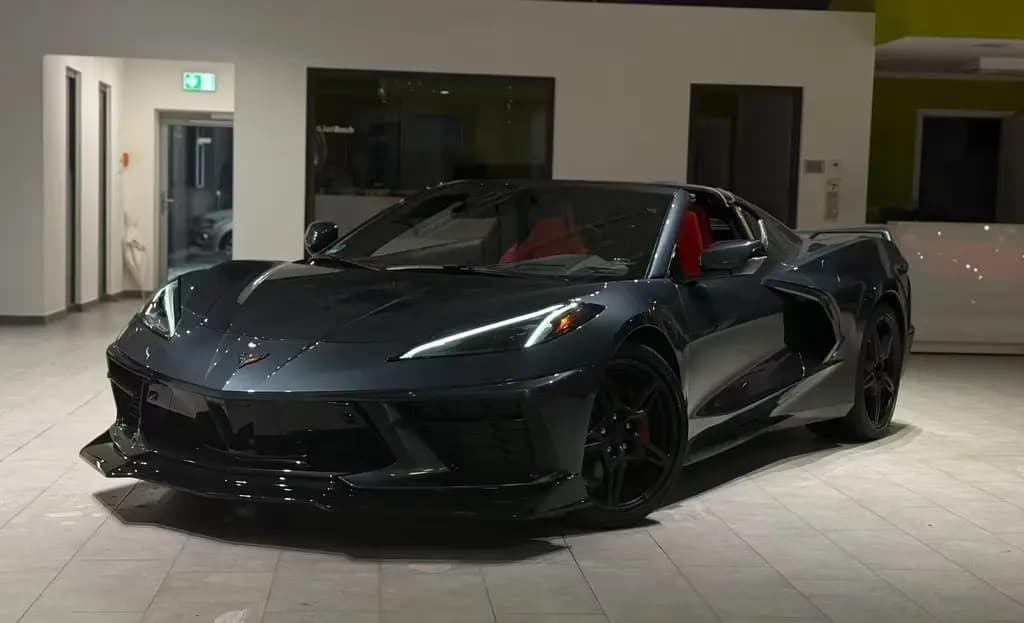 Main__Slider__Photo:Corvette C8 Coupe Stingray 2LT Schalensitze*SBL*Targadach 08/2021-0