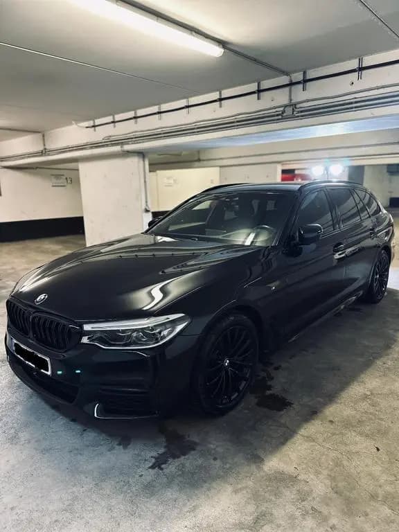 Main__Slider__Photo:BMW 5 Series 540d xDrive Touring, M, 320 PS - 31000 Netto 12/2019-0
