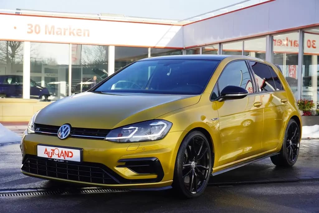 Main__Slider__Photo:Volkswagen Golf VII 2.0 R 4Motion Schiebedach ACC DCC Leder 02/2019-0