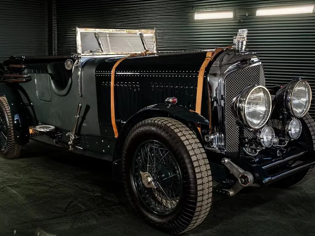 Main__Slider__Photo:Bentley Other Speed 8 / 2+2 Tourer 07/1949-0