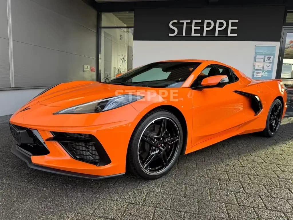 Main__Slider__Photo:Corvette C8 Stingray Convertible 3LT EU-Modell Frontlift 08/2025-0