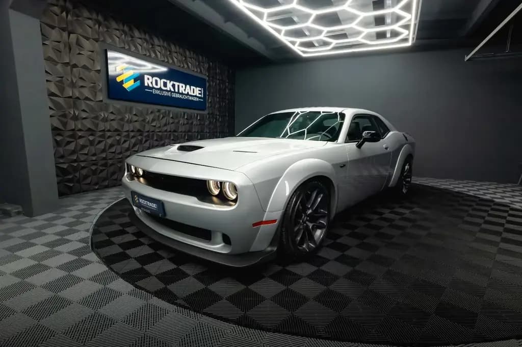Main__Slider__Photo:Dodge Challenger 5.7 V8 R/T+ SRT WIDE BODY *LED*3tkm* 06/2024-0
