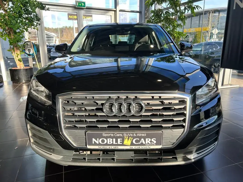 Main__Slider__Photo:Audi Q2 1.4 TFSI S tronic SHZ NAVI ALU 09/2017-1