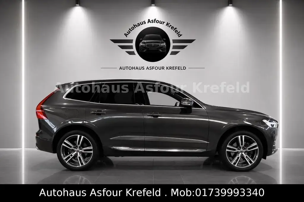 Main__Slider__Photo:Volvo XC60 Inscription AWD*Panorama*Kamera*8-fach 12/2018-1