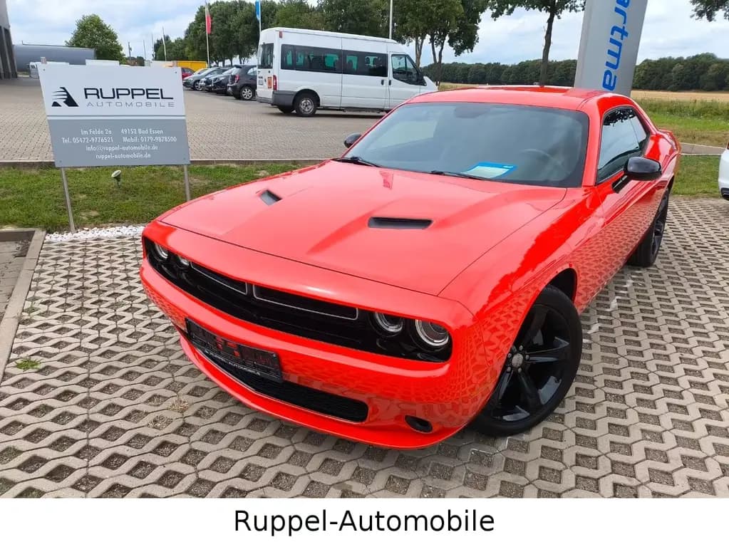 Main__Slider__Photo:Dodge Challenger ORANGE-L 3.6L V6 Leder LED Keyless Go 01/2017-0
