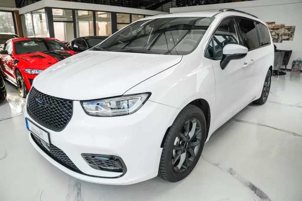 Main__Slider__Photo:Chrysler Pacifica 3,6 Limited S LED/ACC/7 SDITZE TOP 03/2023-0