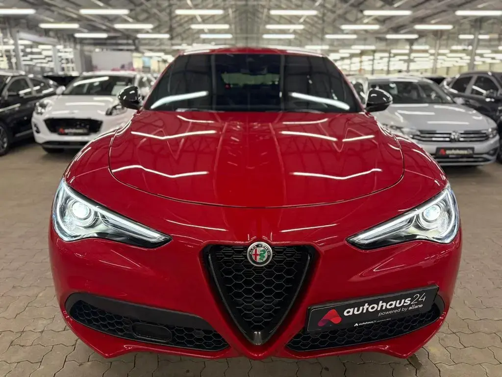 Main__Slider__Photo:Alfa Romeo Stelvio 2.0 Turbo Ti Q4 HarmanKardon|Kamera|Nav 12/2021-1