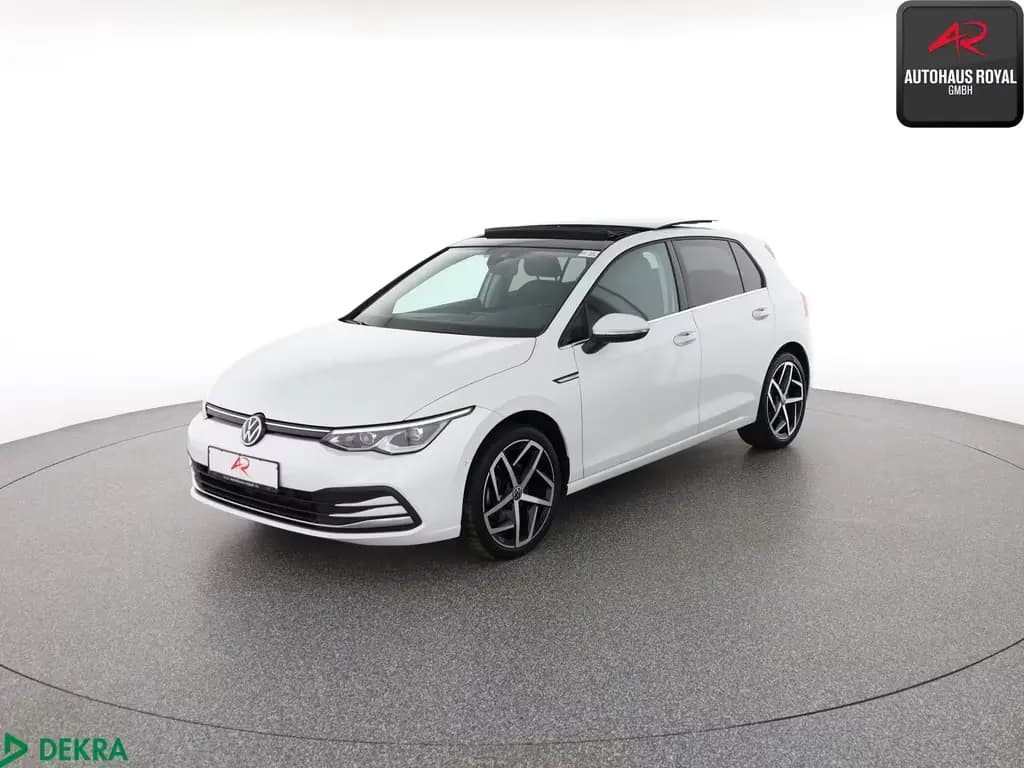 Main__Slider__Photo:Volkswagen Golf VIII 1.5 eTSI STYLE STANDHZ,MASSAGE,KEYLESS 07/2020-0