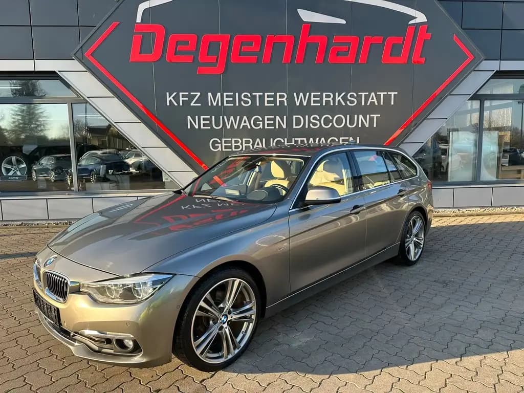 Main__Slider__Photo:BMW 320 3 Touring 320 d Luxury Line LED NAV KAMERA 07/2016-0