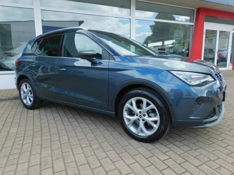 Main__Slider__Photo:Seat Arona FR 1.0 TSI  DSG   Navi  Kamera  LED  Alu 11/2021-0