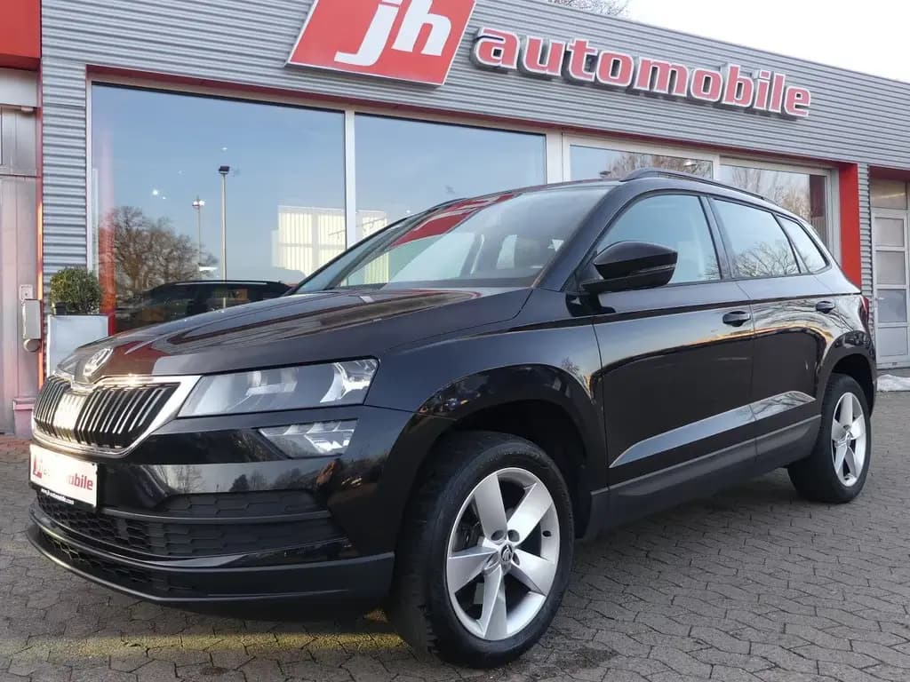 Main__Slider__Photo:Skoda Karoq Ambition Sitzheizung*Navi*PDC*ab 199€ 02/2018-0