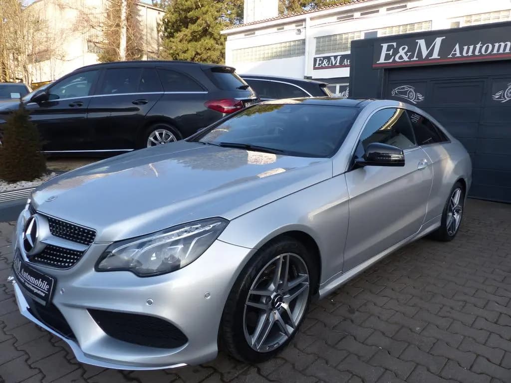 Main__Slider__Photo:Mercedes-Benz E-Class 200 E Coupe Automatik*LEDER*PANO*AMG PAKET*LED 10/2016-0