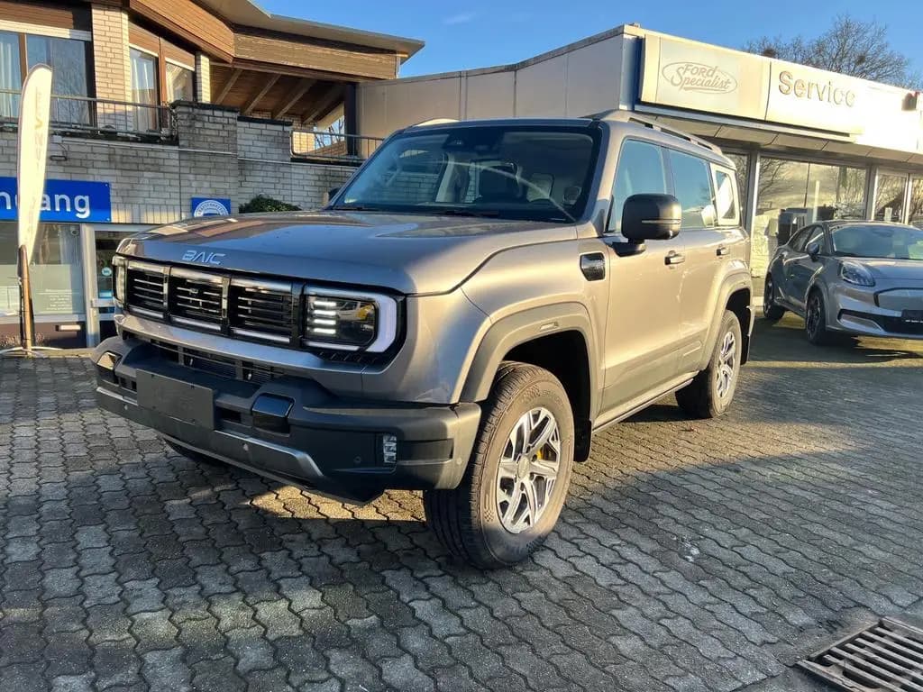 Main__Slider__Photo:BAIC BJ40 Pro Facelift 2,0L 4x4 autom. ACC 360ºKamera null-0