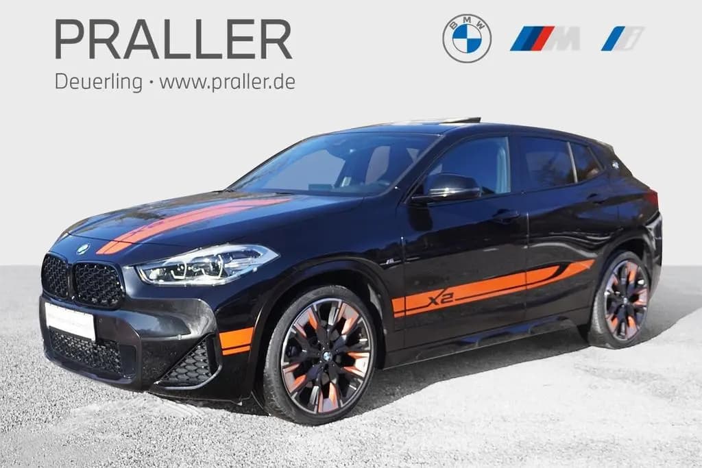 Main__Slider__Photo:BMW X2 sDrive20i Edition M Mesh HeadUp Kamera Glasda 04/2021-0