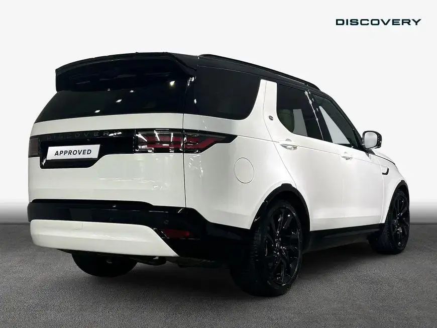 Main__Slider__Photo:Land Rover Discovery D250 Dynamic SE 12/2024-1