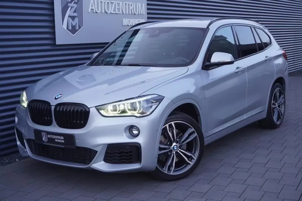 Main__Slider__Photo:BMW X1 20i M-SPORTPAKET|SHADOW|HEAD-UP|KAMERA|HIFI 03/2019-0
