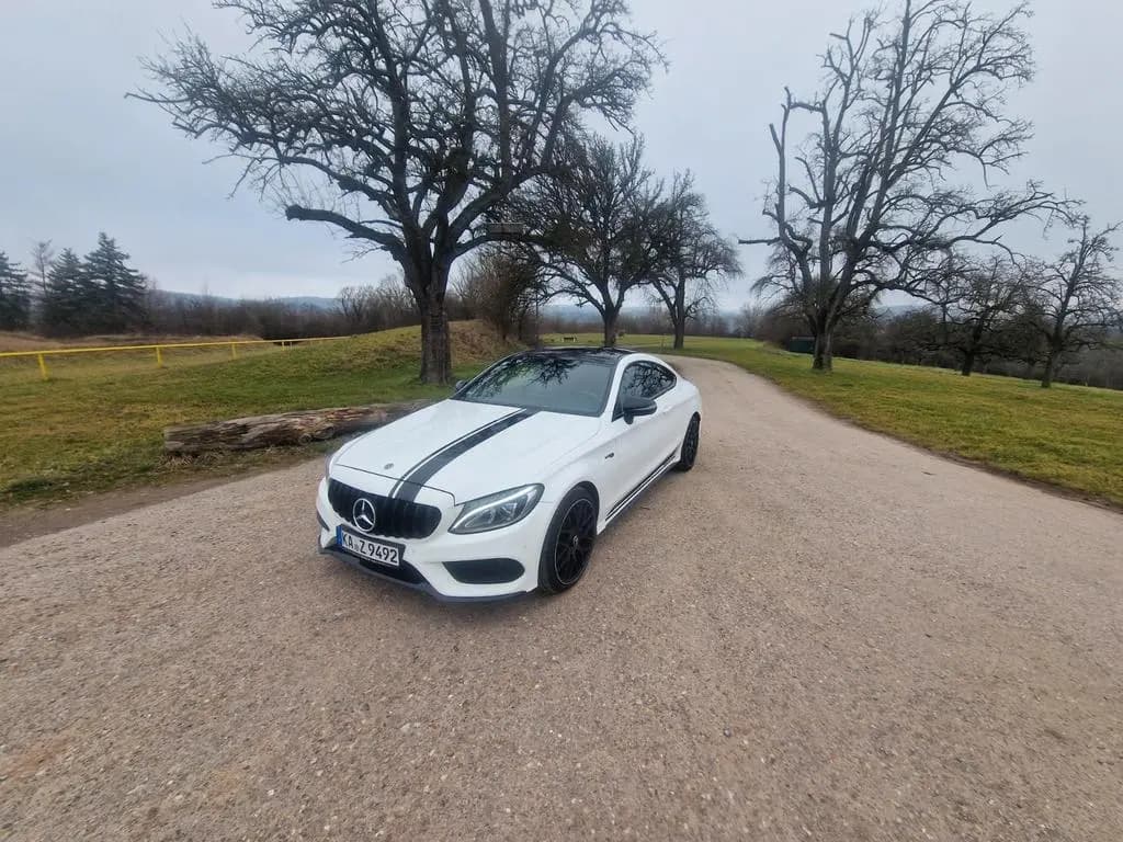 Main__Slider__Photo:Mercedes-Benz C-Class 300 Autom. - Coupe AMG Packet 02/2016-0