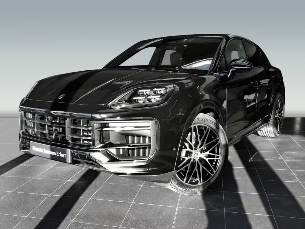 Main__Slider__Photo:Porsche Cayenne Coupe Black Edition null-0