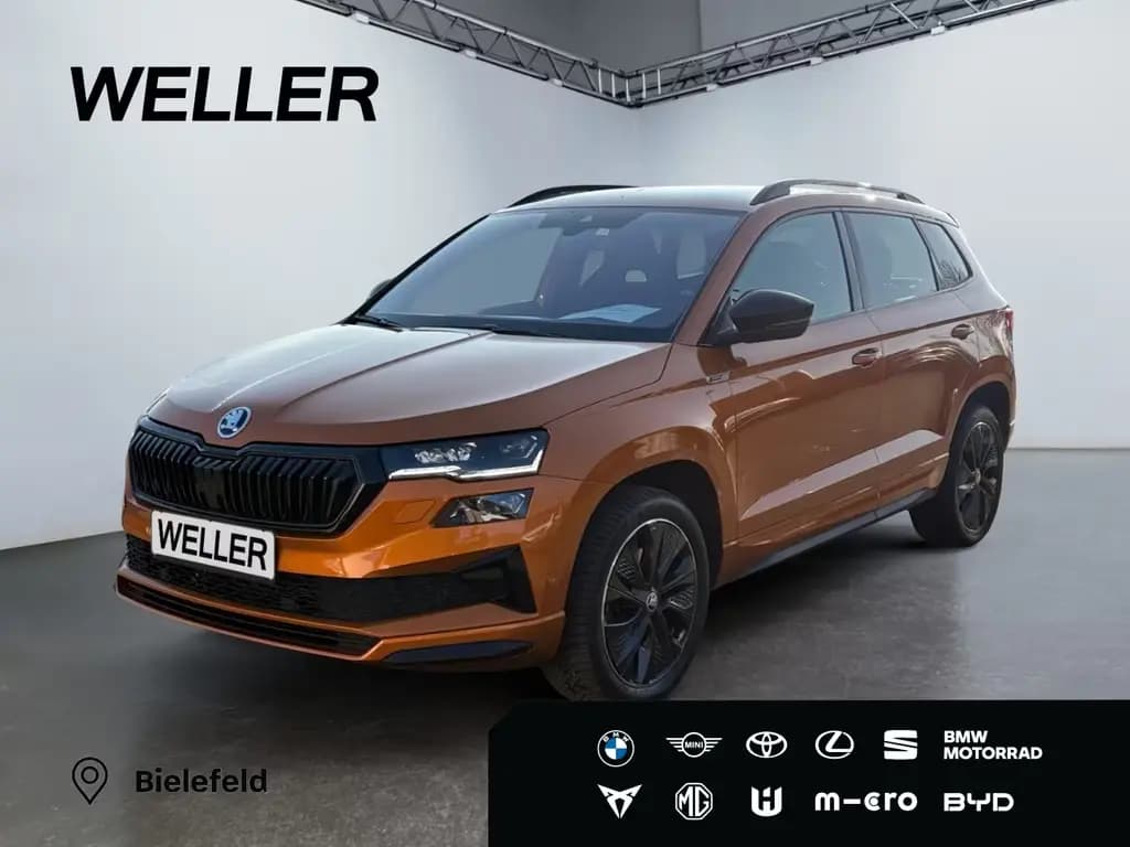 Main__Slider__Photo:Skoda Karoq 1.5 TSI DSG Sportline *AHK*el. Heck*4xSHZ* 03/2024-0
