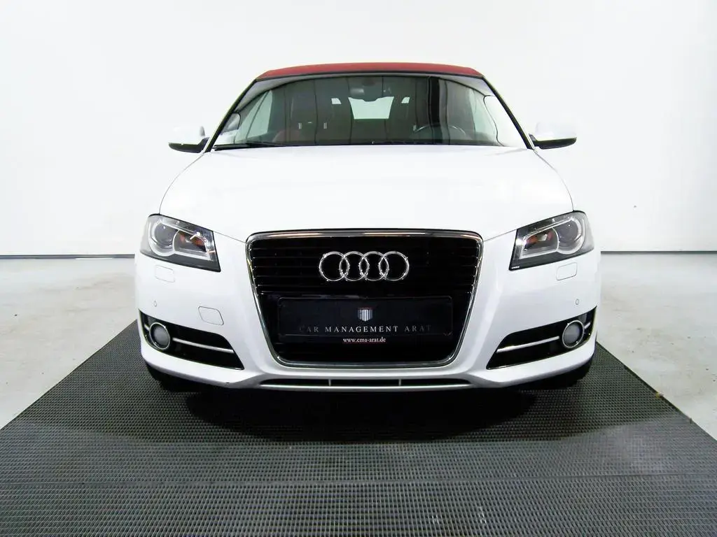 Main__Slider__Photo:Audi A3 1.8 TFSI Ambition AUTOM LEDER+NAV+PDC+XEN+SHZ 04/2013-1