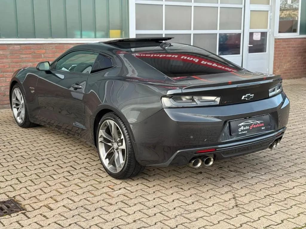 Main__Slider__Photo:Chevrolet Camaro V6 3,6 50th Anniversary Edition 06/2017-0