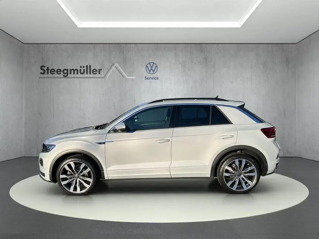 Main__Slider__Photo:Volkswagen T-Roc 1.5 TSI DSG ACT Sport 09/2021-1