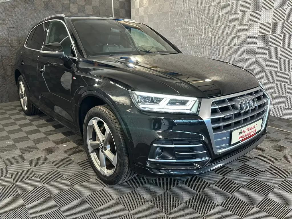 Main__Slider__Photo:Audi Q5 2.0 TFSI qu.*S LINE*LED-R.KAM-PANO-ACC-NAVI 05/2018-0