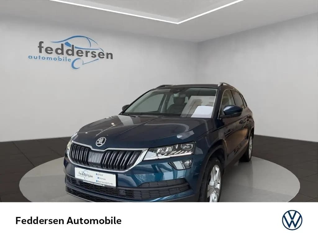Main__Slider__Photo:Skoda Karoq Style 1.5 TSI AHK Standheizung Panorama Rü 07/2019-0