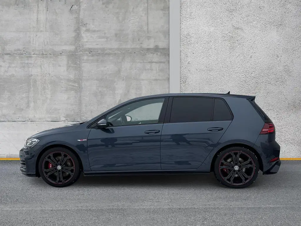 Main__Slider__Photo:Volkswagen Golf VII GTI Performance 245PS LED ACC VIRTUAL 1 06/2019-1