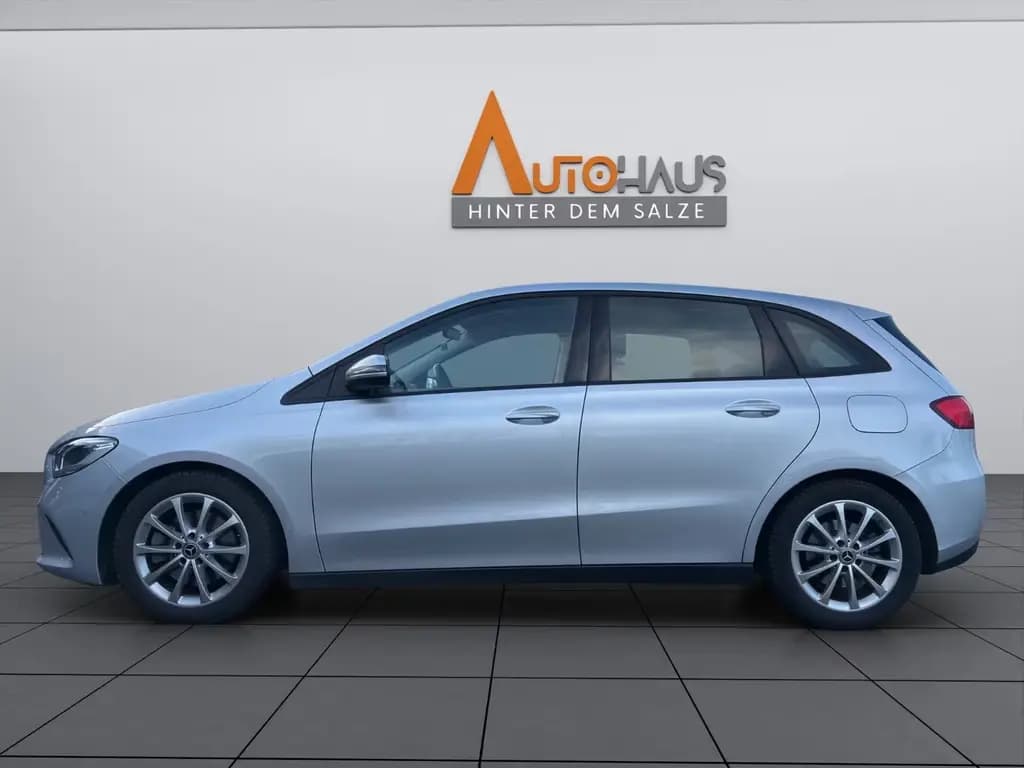 Main__Slider__Photo:Mercedes-Benz B-Class 220d*KAM*AHK*8-FACHBEREIFT* 08/2020-0