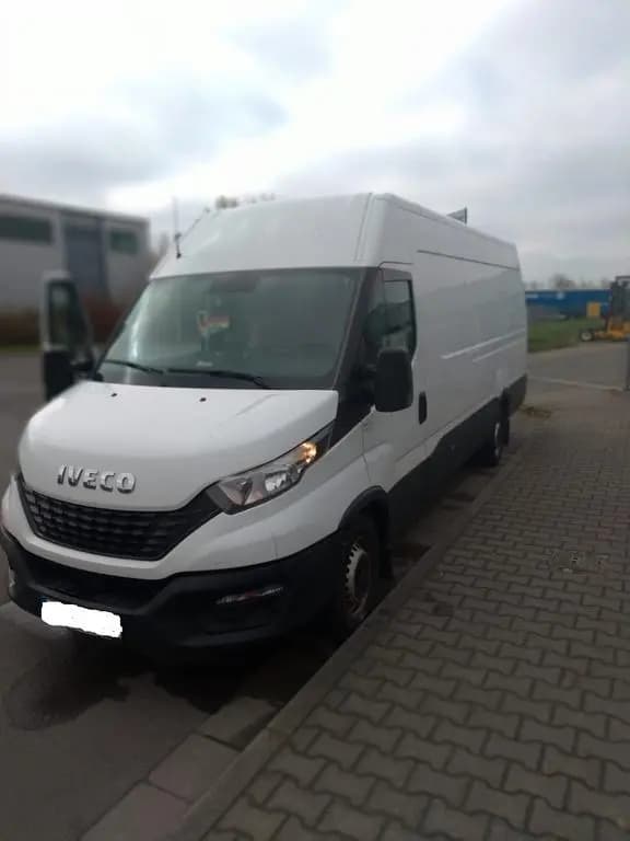 Main__Slider__Photo:Iveco daily-2020 Diesel -132 kw-180 ps. .. 12/2020-0