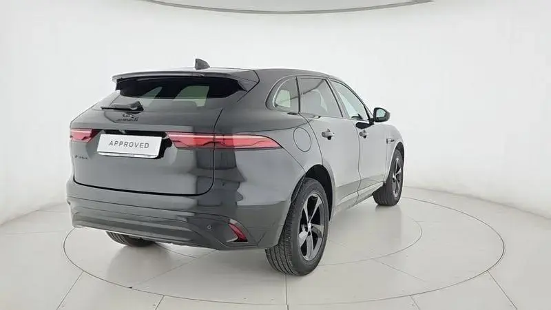 Main__Slider__Photo:Jaguar F-Pace 2.0 D 163 CV AWD aut. R-Dynamic S 05/2023-1