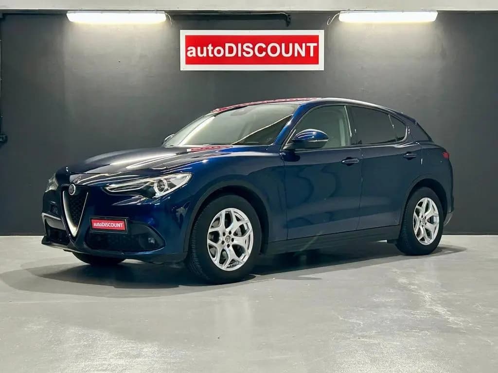 Main__Slider__Photo:Alfa Romeo Stelvio 2.2 Turbodiesel 160 CV AT8 RW 07/2021-0