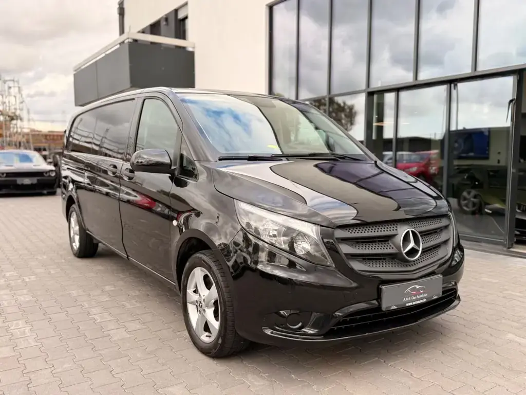 Main__Slider__Photo:Mercedes-Benz Vito Kasten 114 CDI RWD extralang Klima 2. Hand 06/2017-1