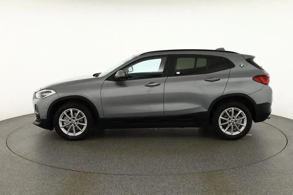 Main__Slider__Photo:BMW X2 18iA Advantage LED Navi Sitzheizung Kamera 09/2023-1