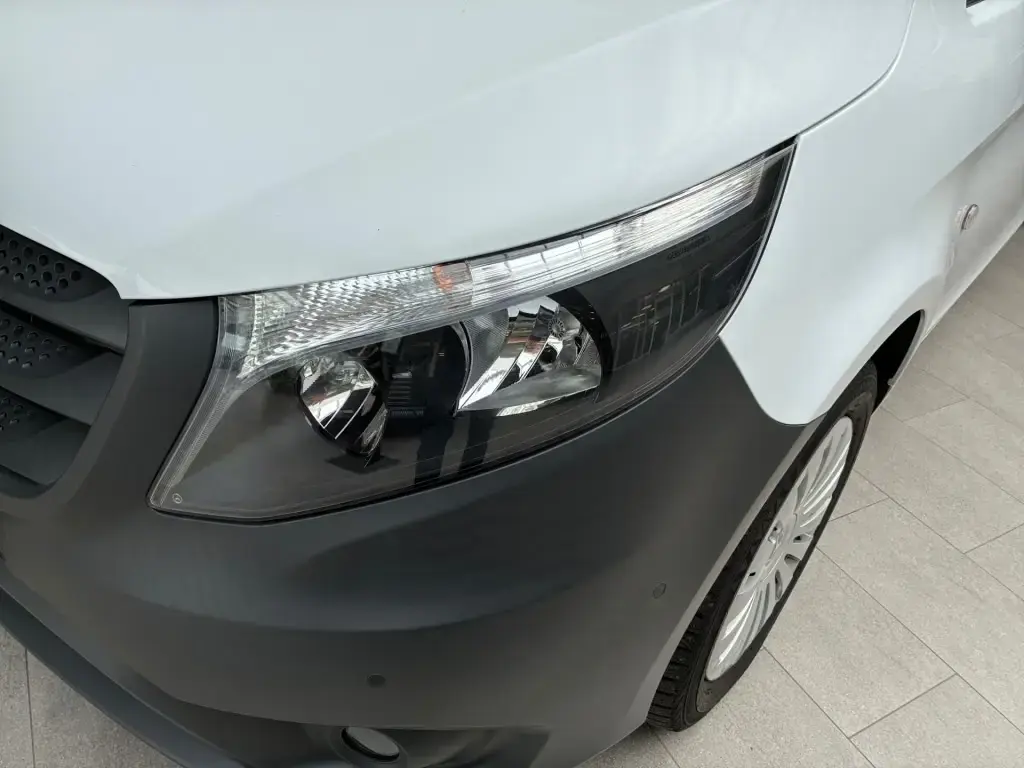Main__Slider__Photo:Mercedes-Benz Vito 114 CDI Tourer extralang DAB+Totwinkel+NAVI 11/2021-1